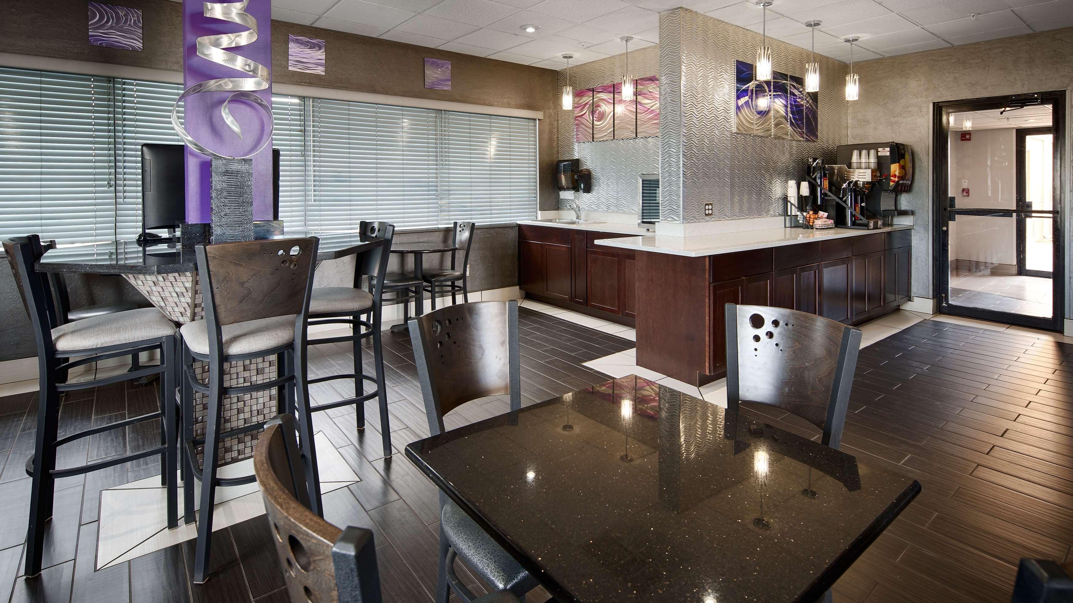 Best Western Santa Fe Амарило Екстериор снимка