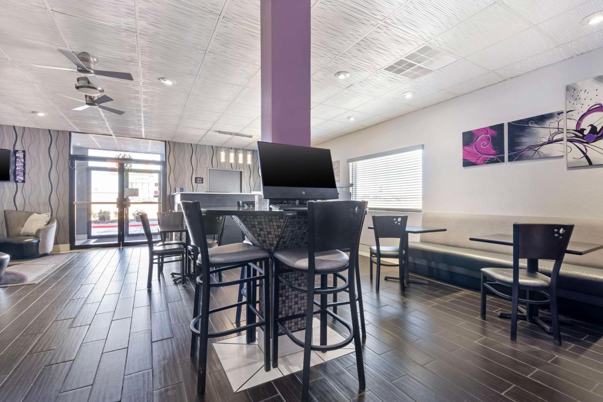 Best Western Santa Fe Амарило Екстериор снимка