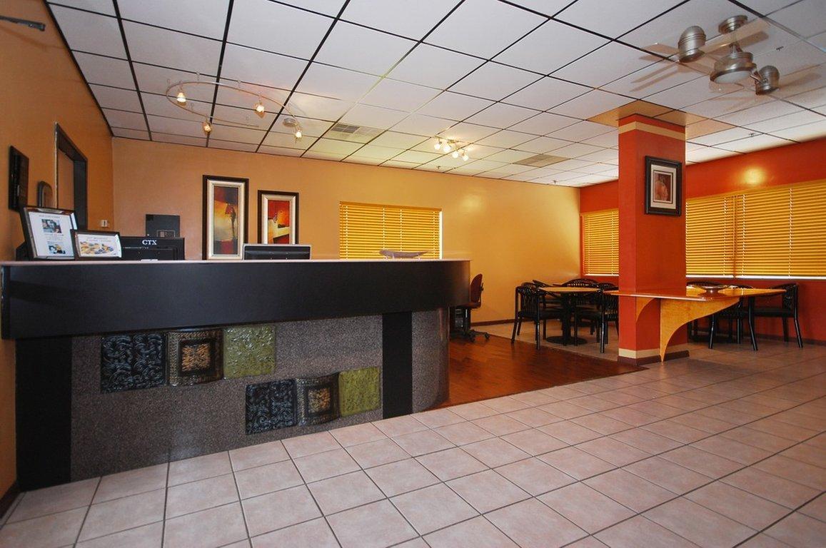 Best Western Santa Fe Амарило Екстериор снимка